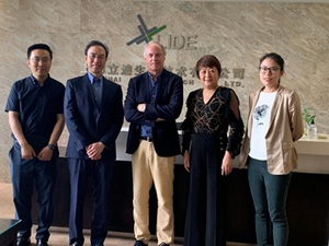 Academician Professor Hans Clevers and Dr. Hong Shen, Head of Roche Innovation Center Shanghai (RICS) visited LIDE Biotech on June 9, 2021